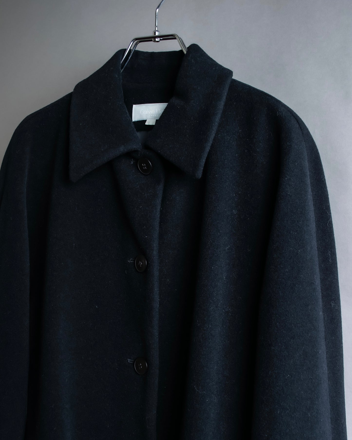 "CALVIN KLEIN" Oversized 5 button soutien collar coat