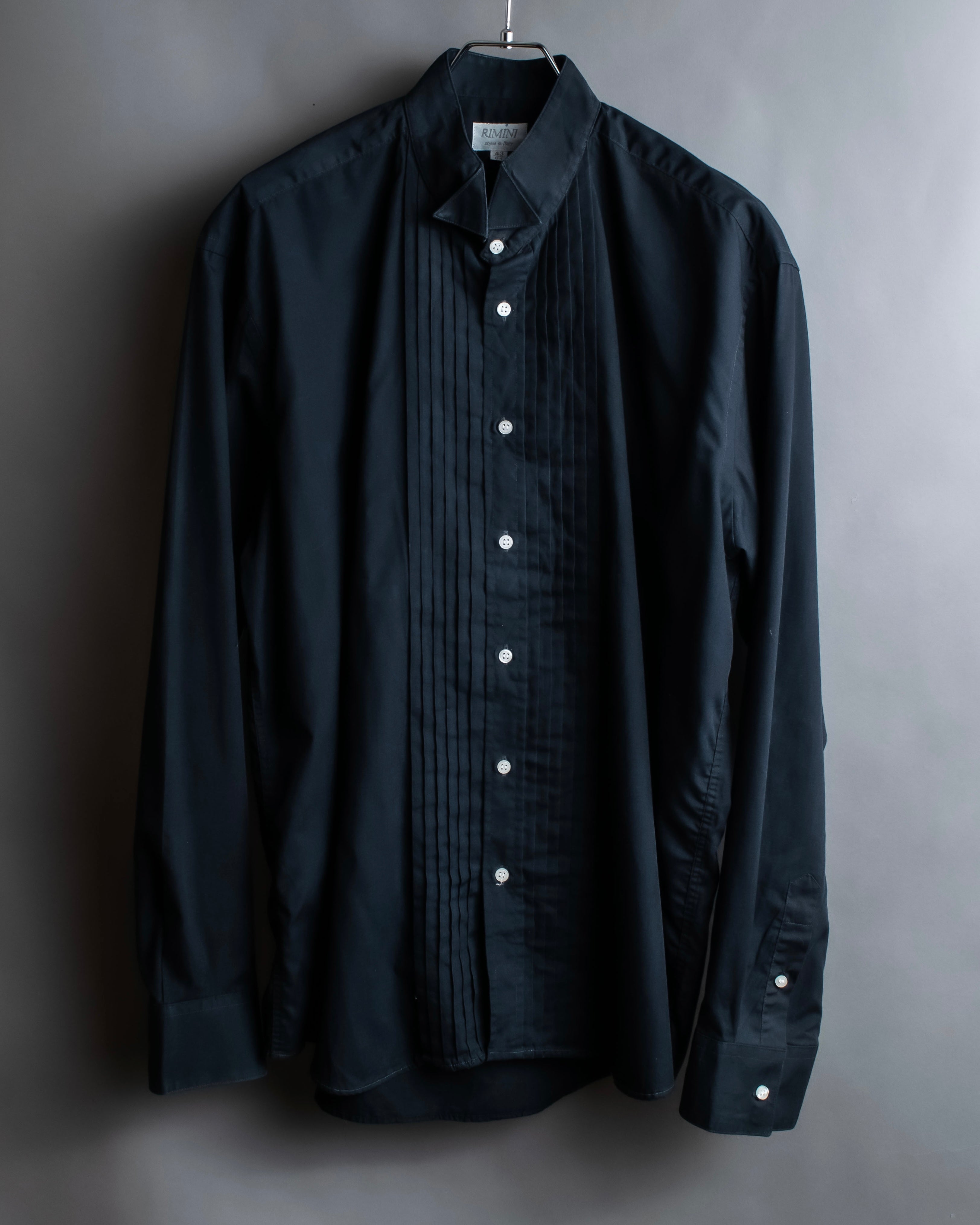 "RIMINI" Wing color pin tuck design shirt