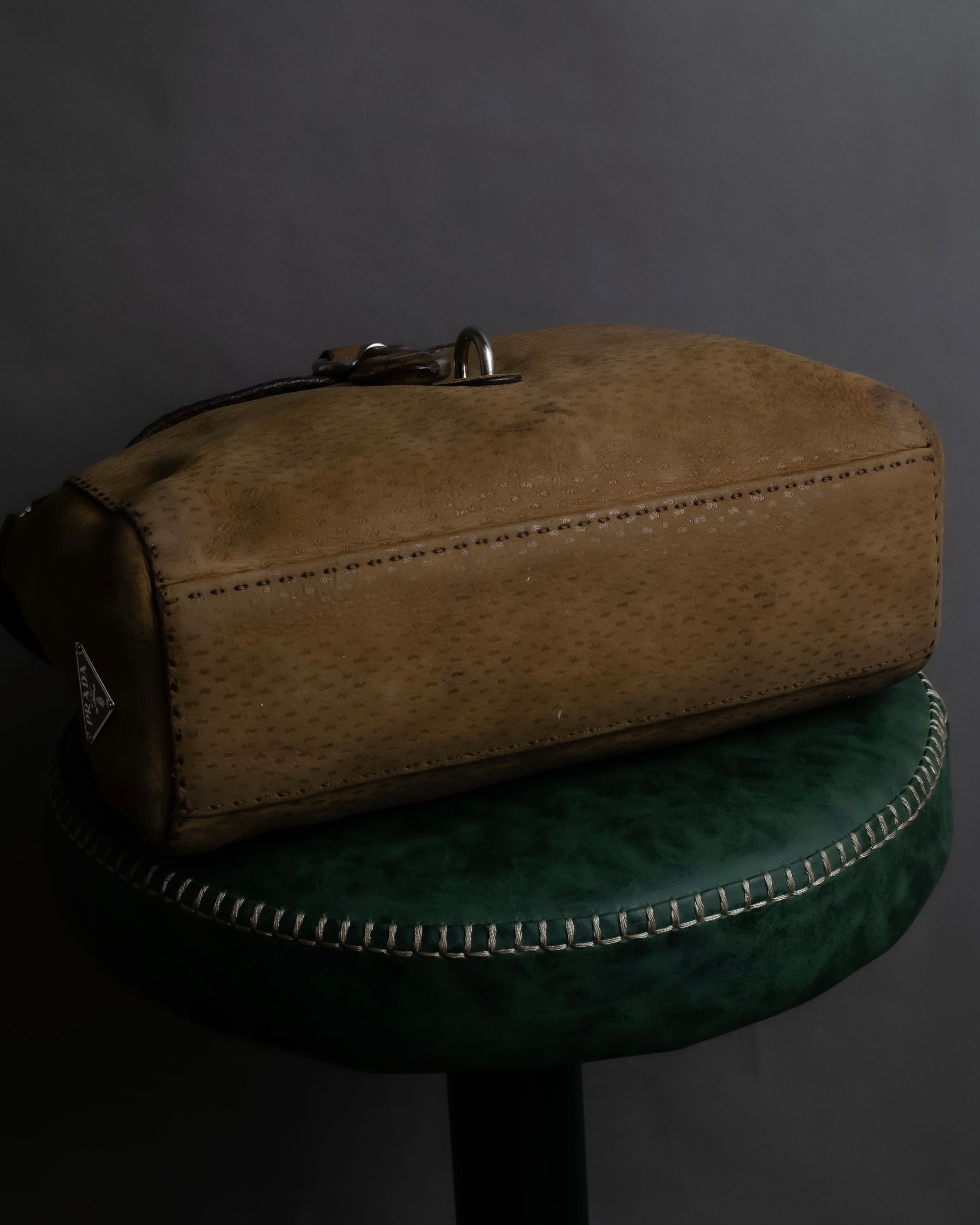 "PRADA" Hook hardware design ostrich leather shoulder bag