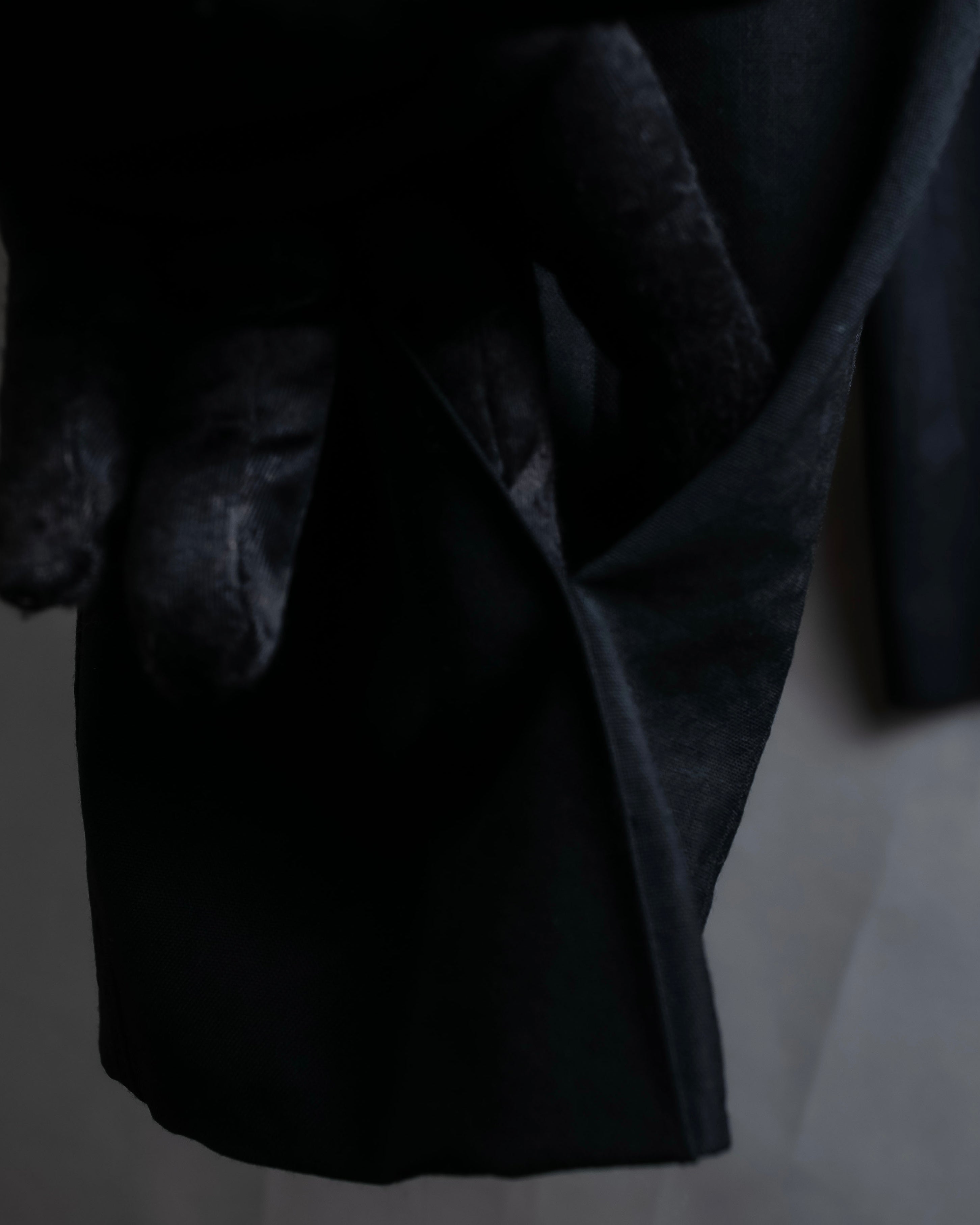 "LOEWE" Deep pleat tapered draped slacks