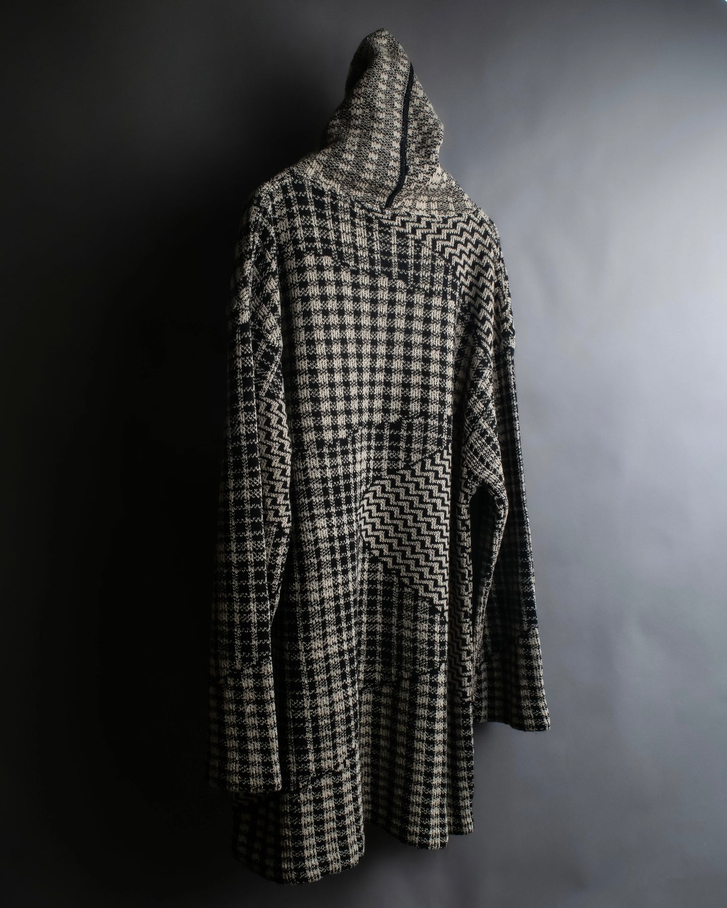 "FENDI" Houndstooth & zigzag pattern turtleneck tunic pullover