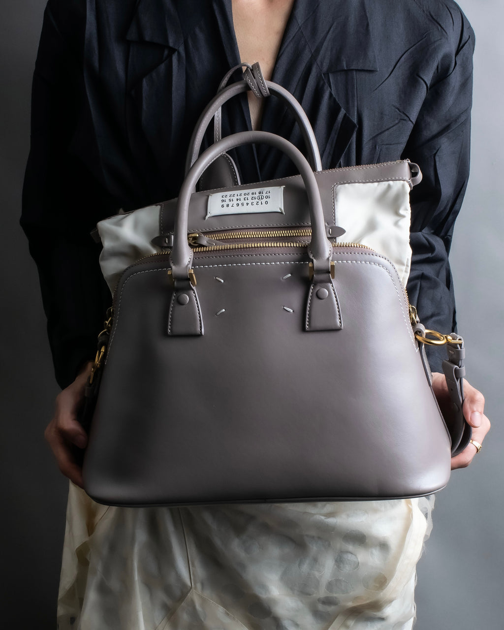 "MAISON MARGIELA" 5AC medium 2way handbag