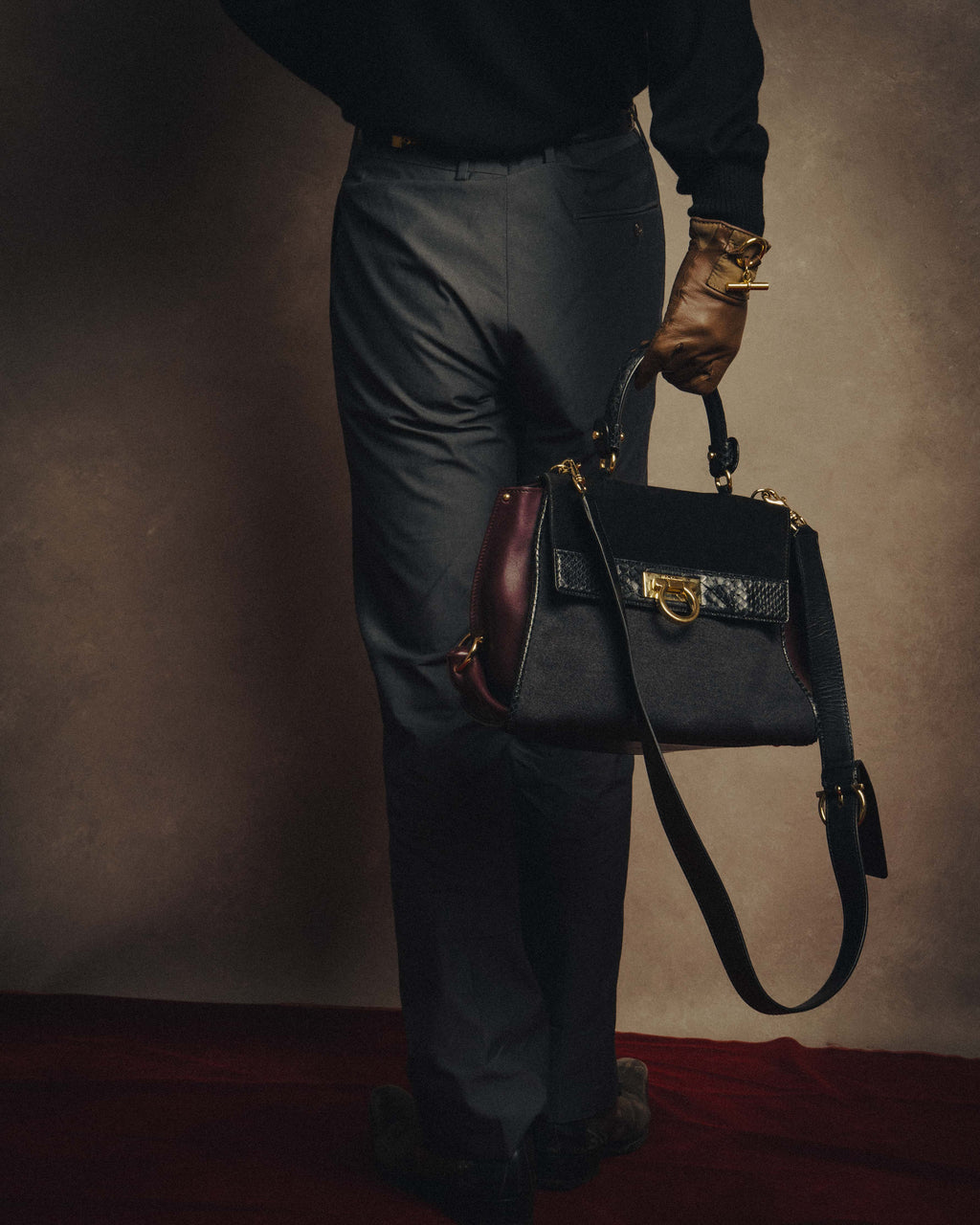 -SPECIAL- “Salvatore Ferragamo” 2019-21 Mixed material Sofia top handle bag