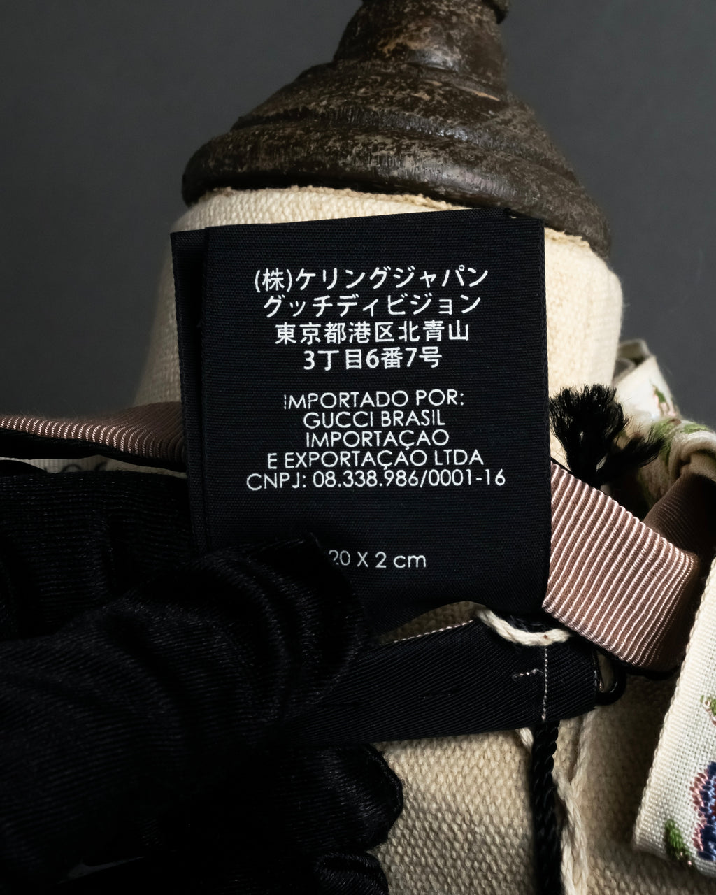 -MOOD Christmas Collections-
"GUCCI" Michele period delicate floral embroidered ribbon tie