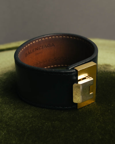 “BALENCIAGA“ 10’s Brushed metal leather cuff bracelet
