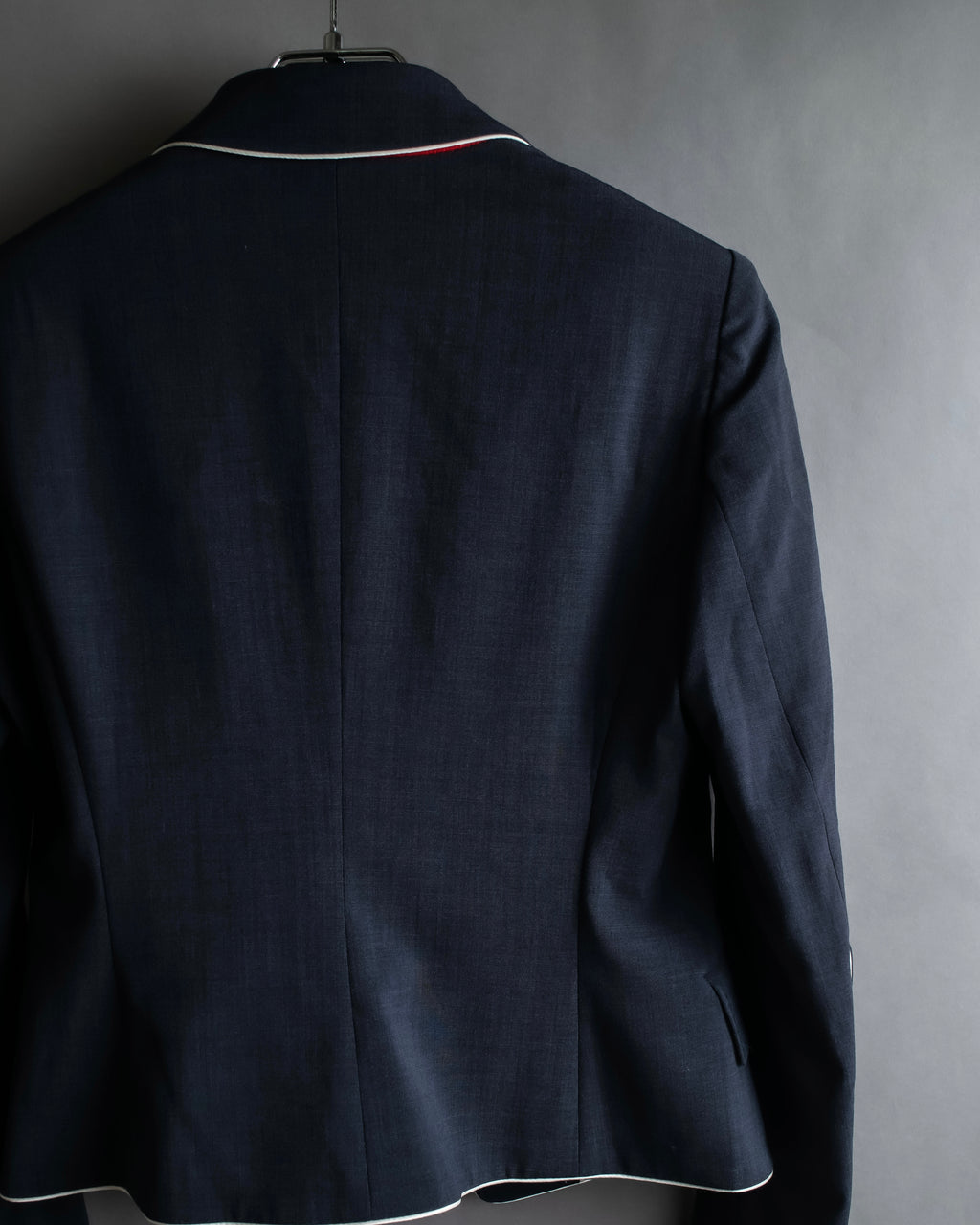 "PAUL SMITH" Consecutive button design compact jacket