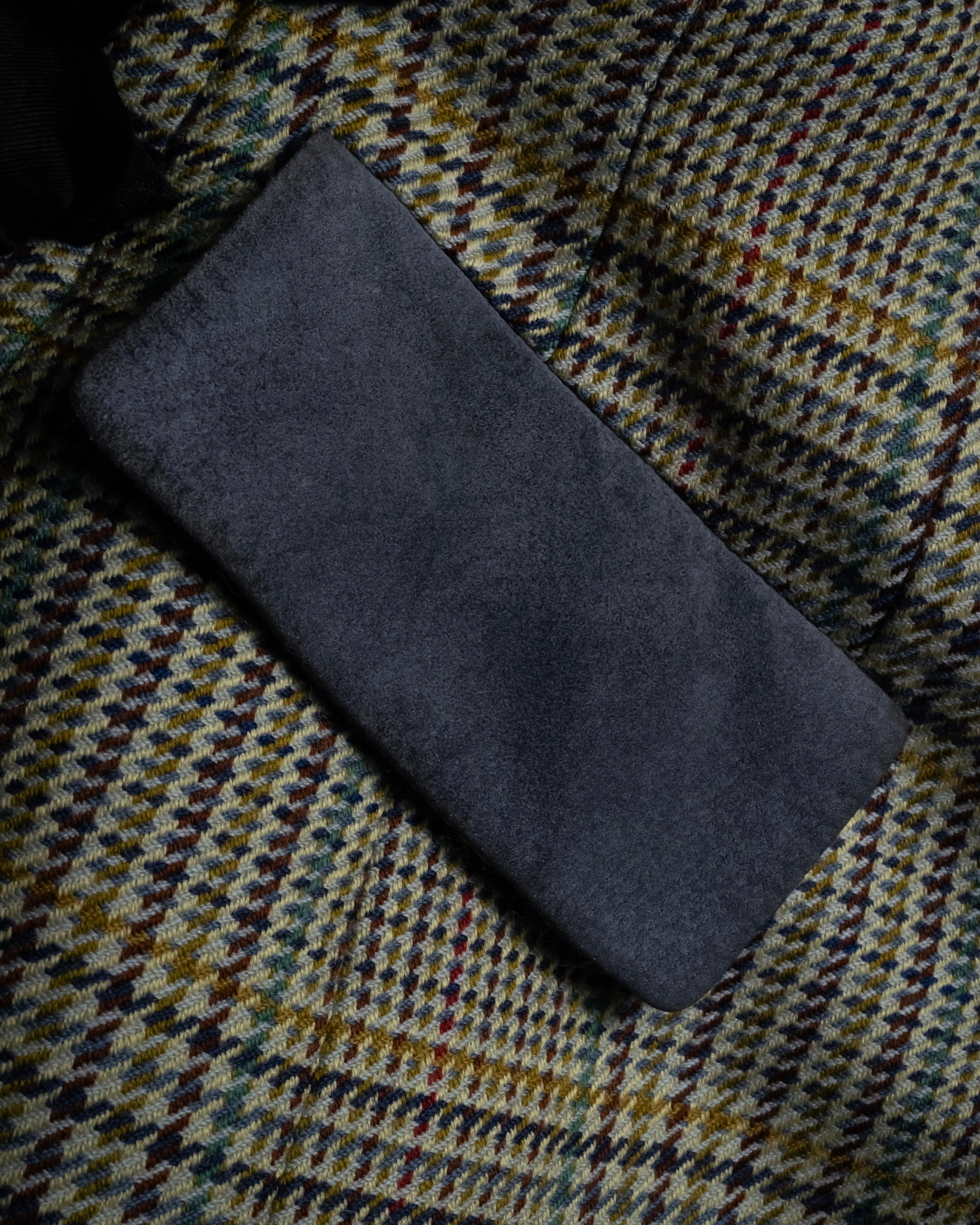 "CELINE" 90’s–00’s checked velvet collar coat