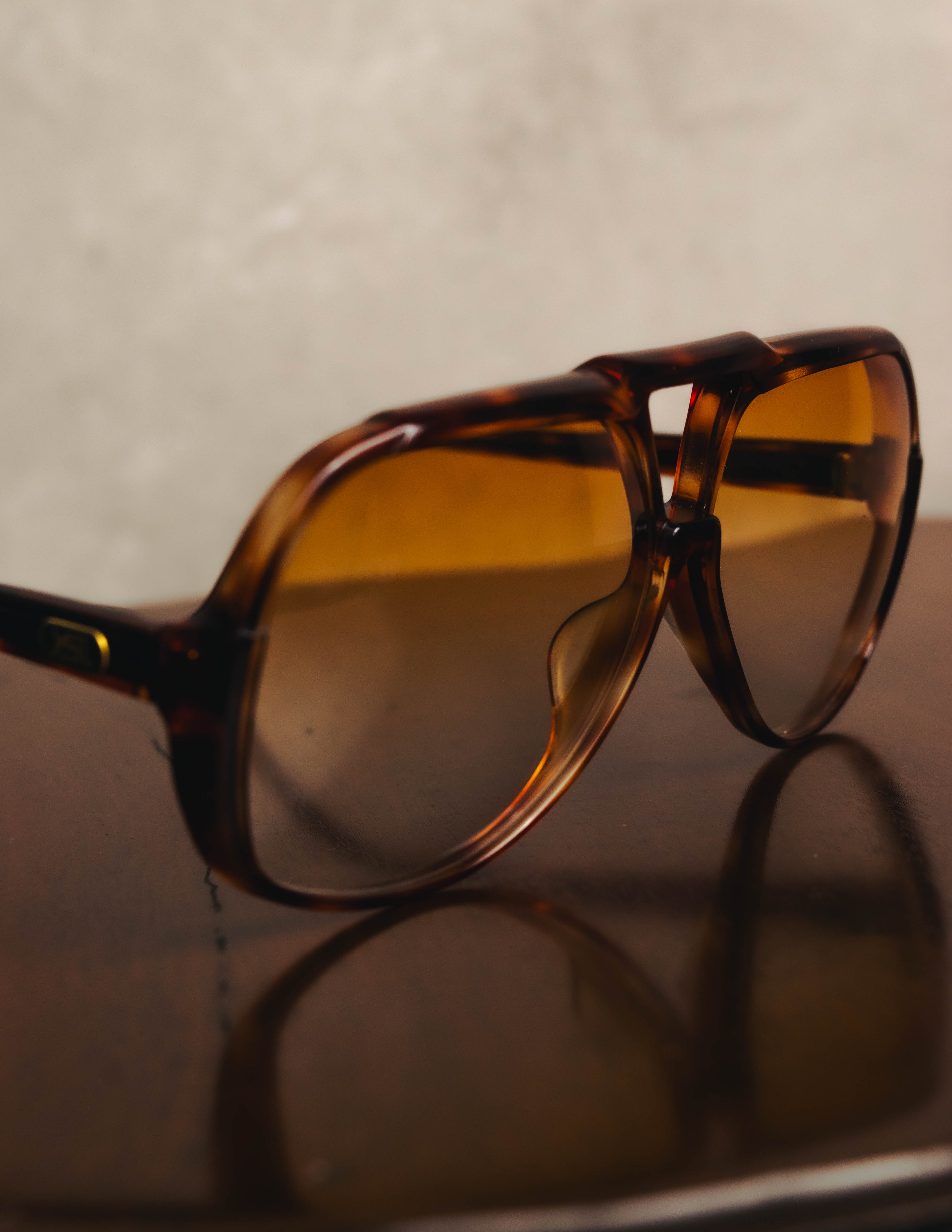 "Yves Saint Laurent" 70's-80's Oversized aviator sunglasses