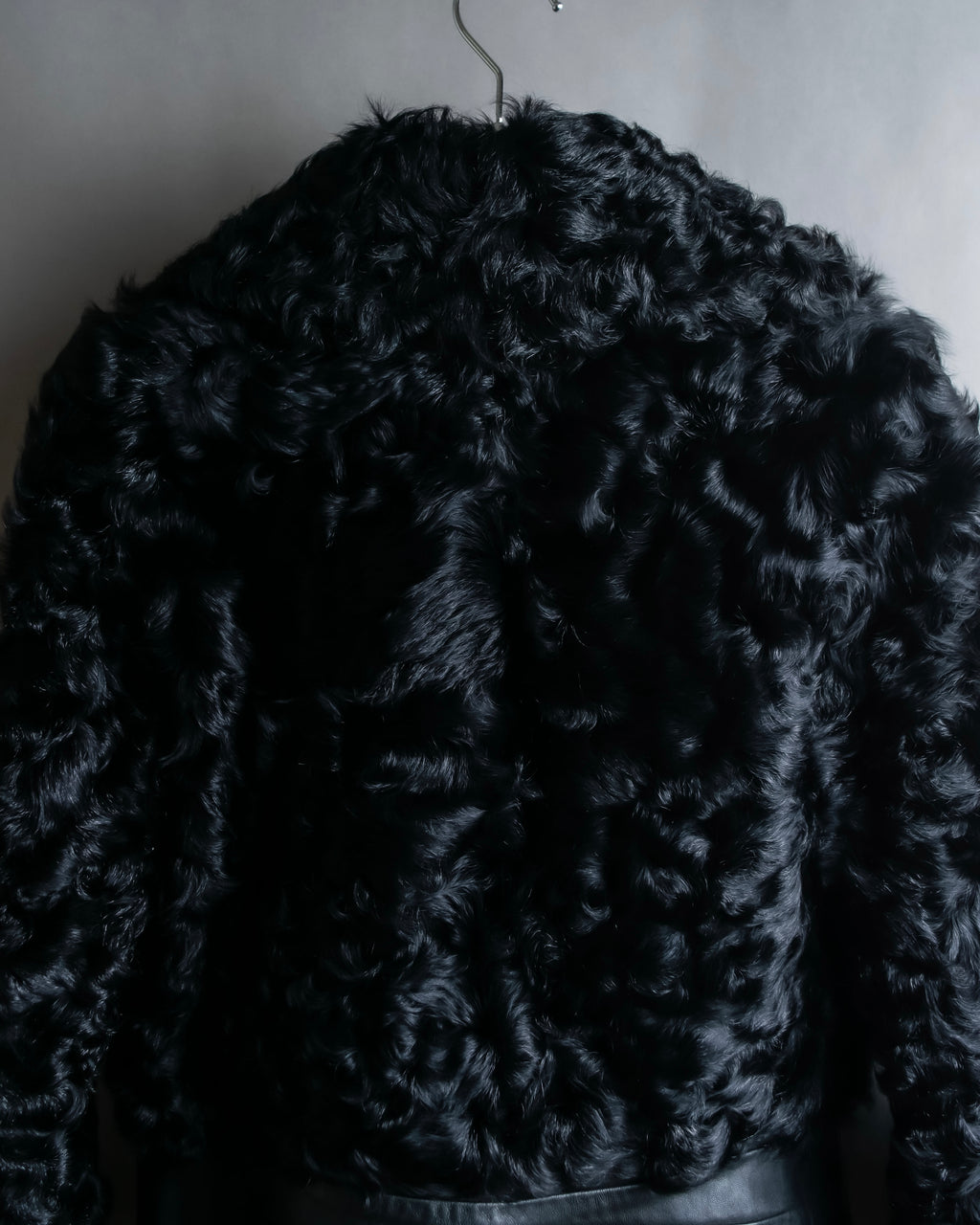 "HERMITAGE" Box silhouette double zipper fur blouson