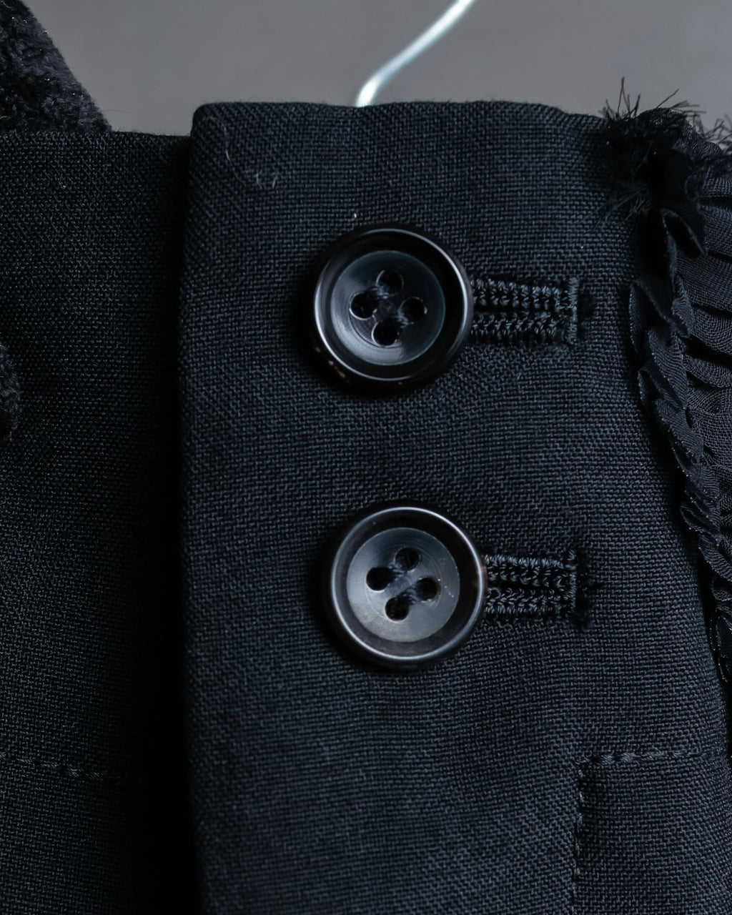 "COMME des GARCONS" Ruffle & tulle asymmetrical docking sarouel slacks