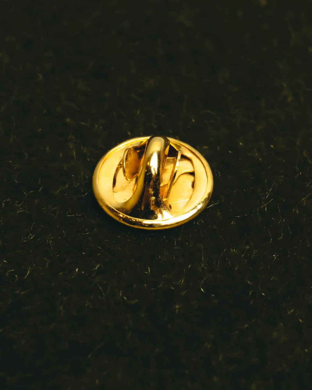 "Crédit Agricole" 90's Gold bull lapel pin