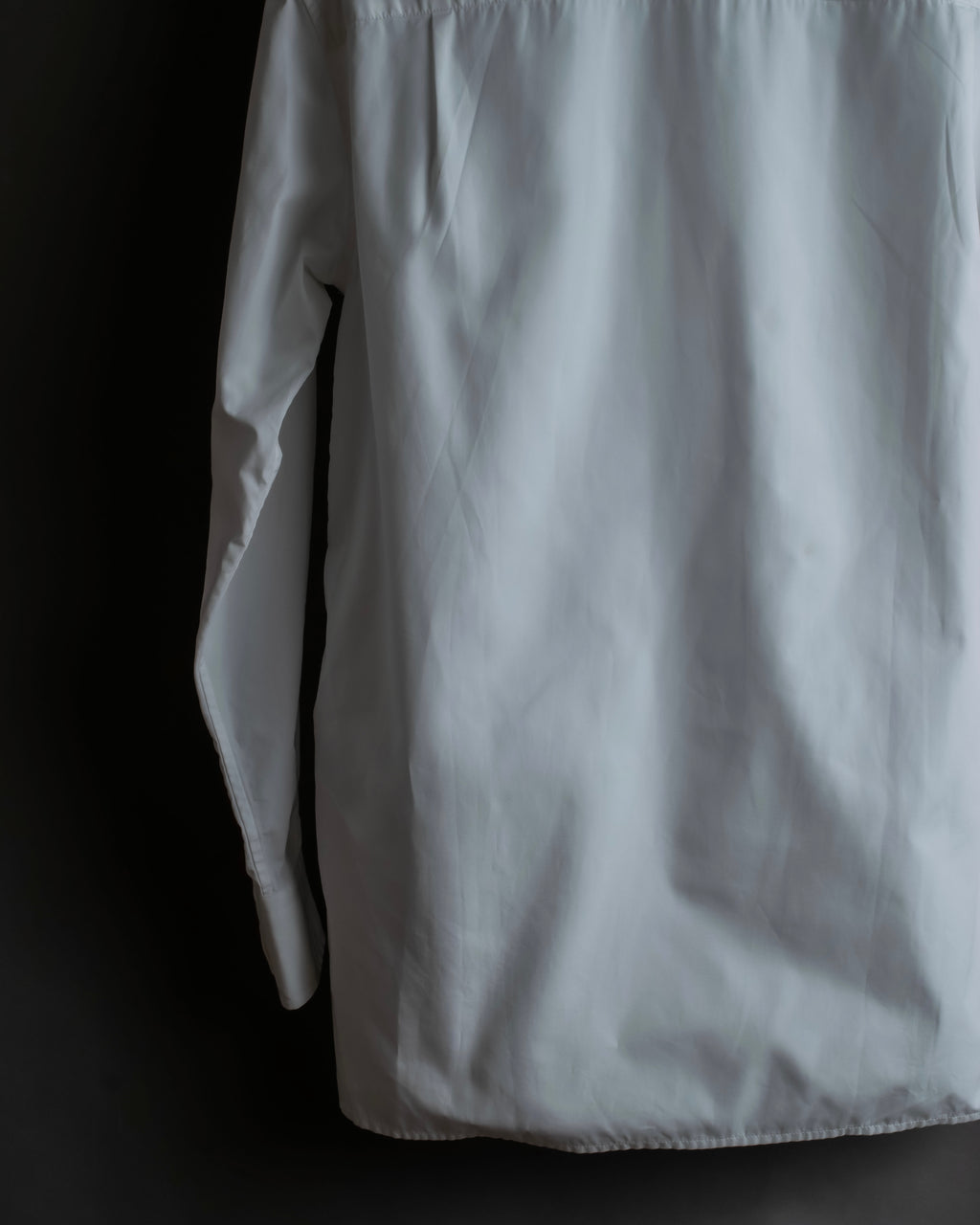 "BURBERRY" Wide collar embroidered emblem white shirt