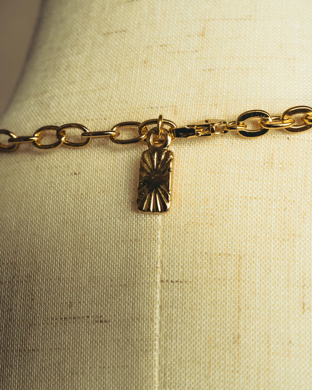 -SPECIAL- "Yves Saint Laurent" 90's-00's Sculptural coral motif crystal pendant necklace