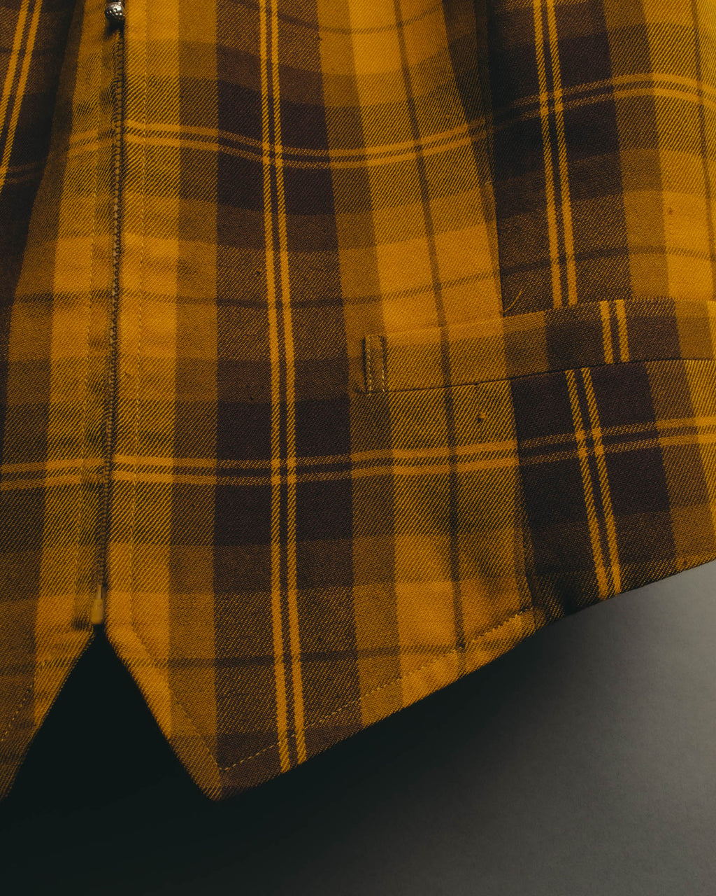 “Christian Dior” 90’s-00’s Plaid wool zip tailored vest