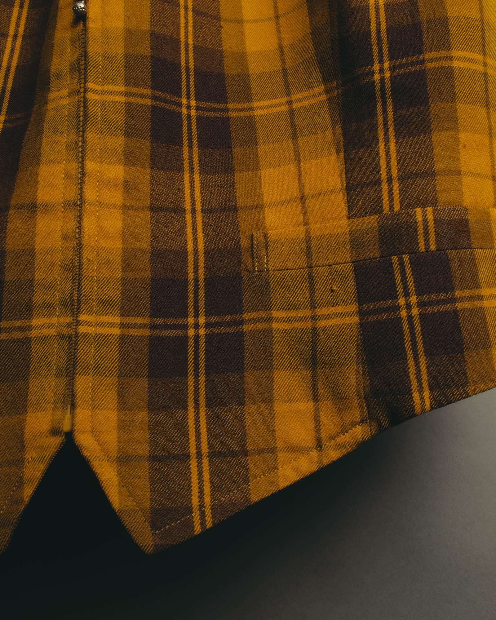 “Christian Dior” 90’s-00’s Plaid wool zip tailored vest