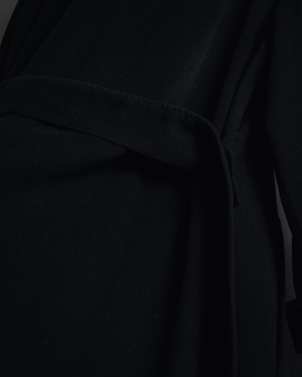 “Christian Dior” 90’s Belted wrap coat