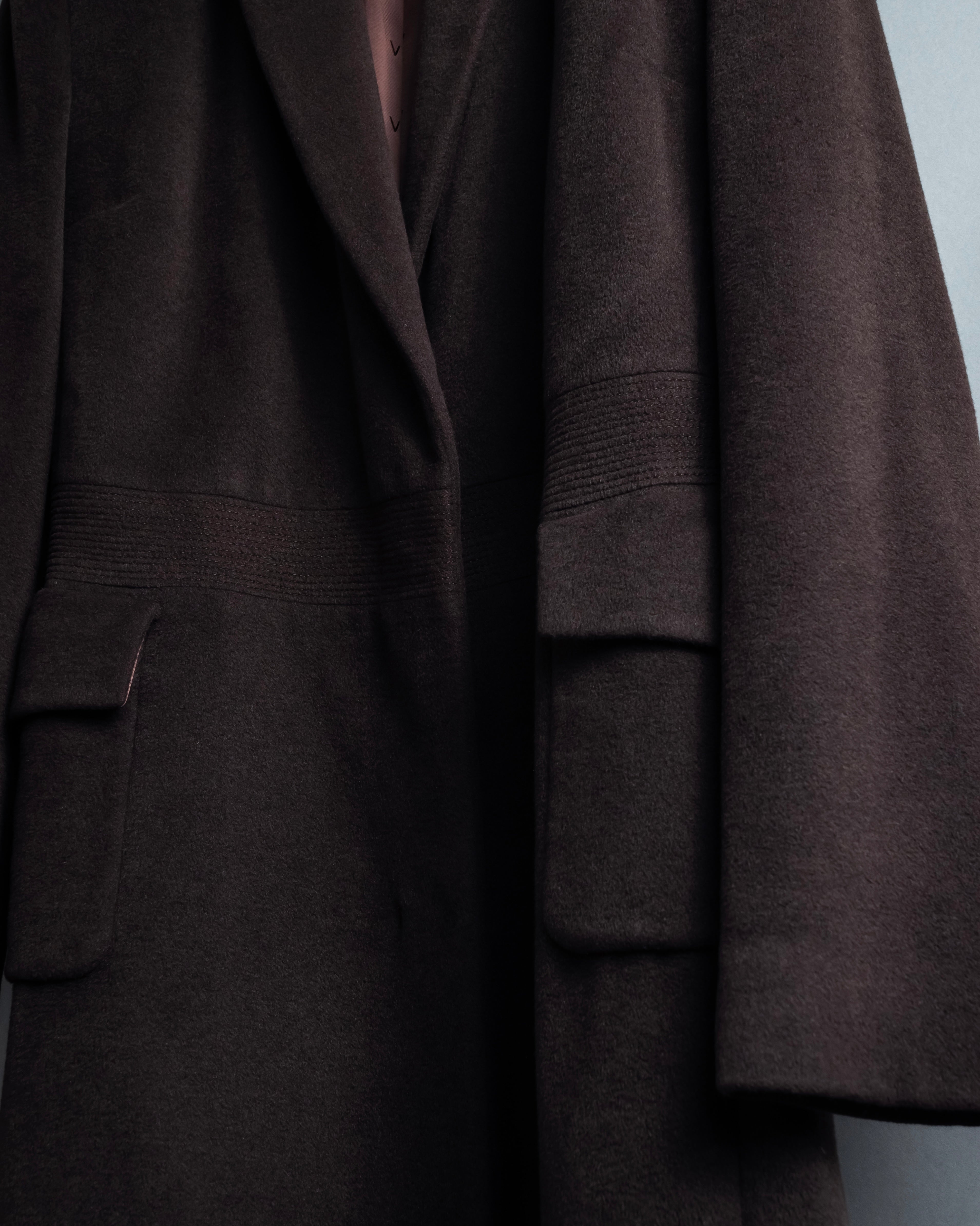 "VALENTINO" Shaped silhouette mocha brown chester coat