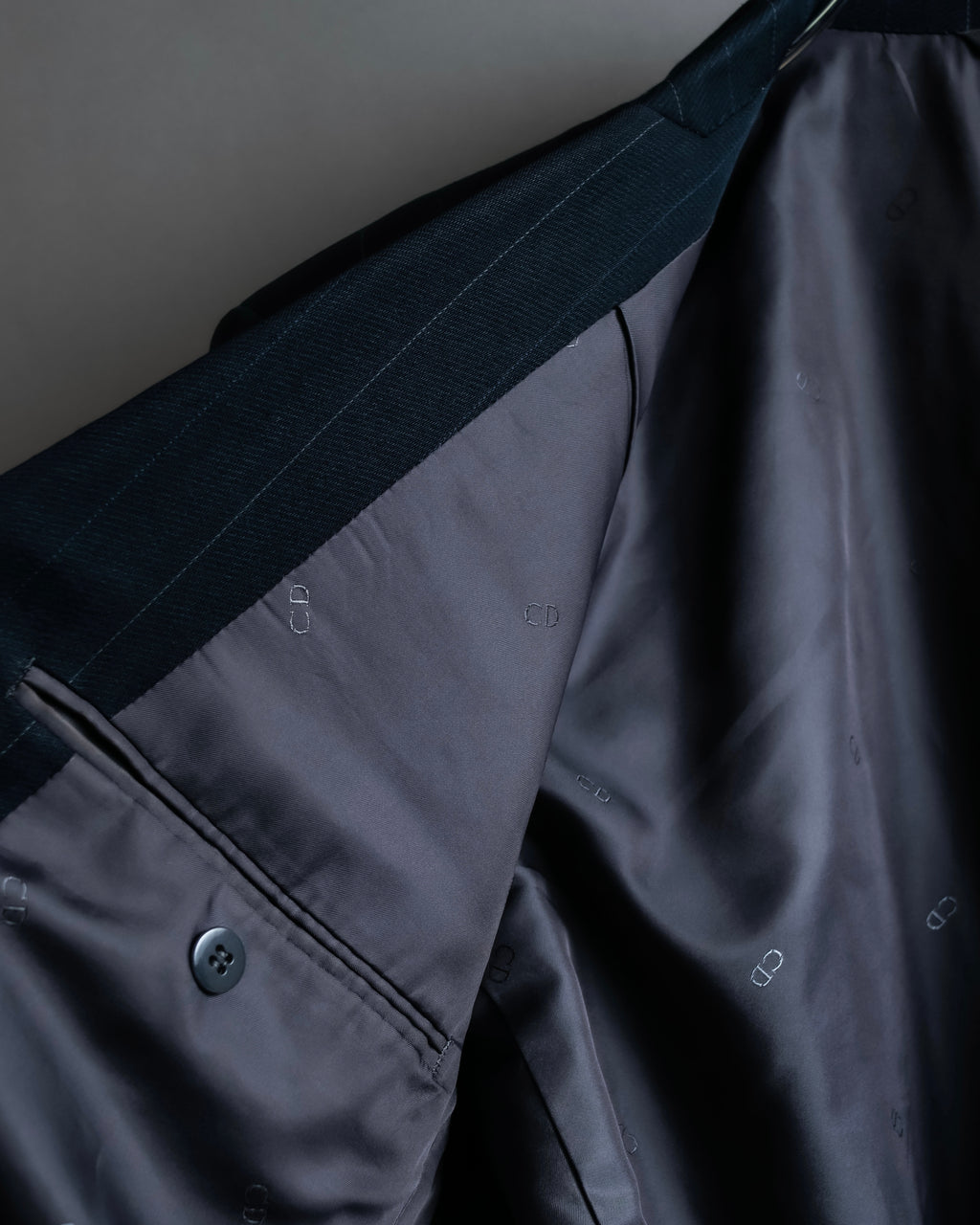 "CHRISTIAN DIOR MONSIEUR"
 Fine pitch stripe pattern notch lapel tailored jacket