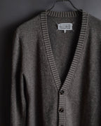 "MAISON MARGIELA" 13AW Patch accented low gauge wool cardigan
