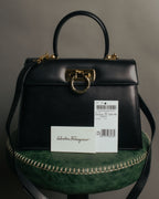 “Salvatore Ferragamo” 90’s-00’s Gancini top handle box calf bag