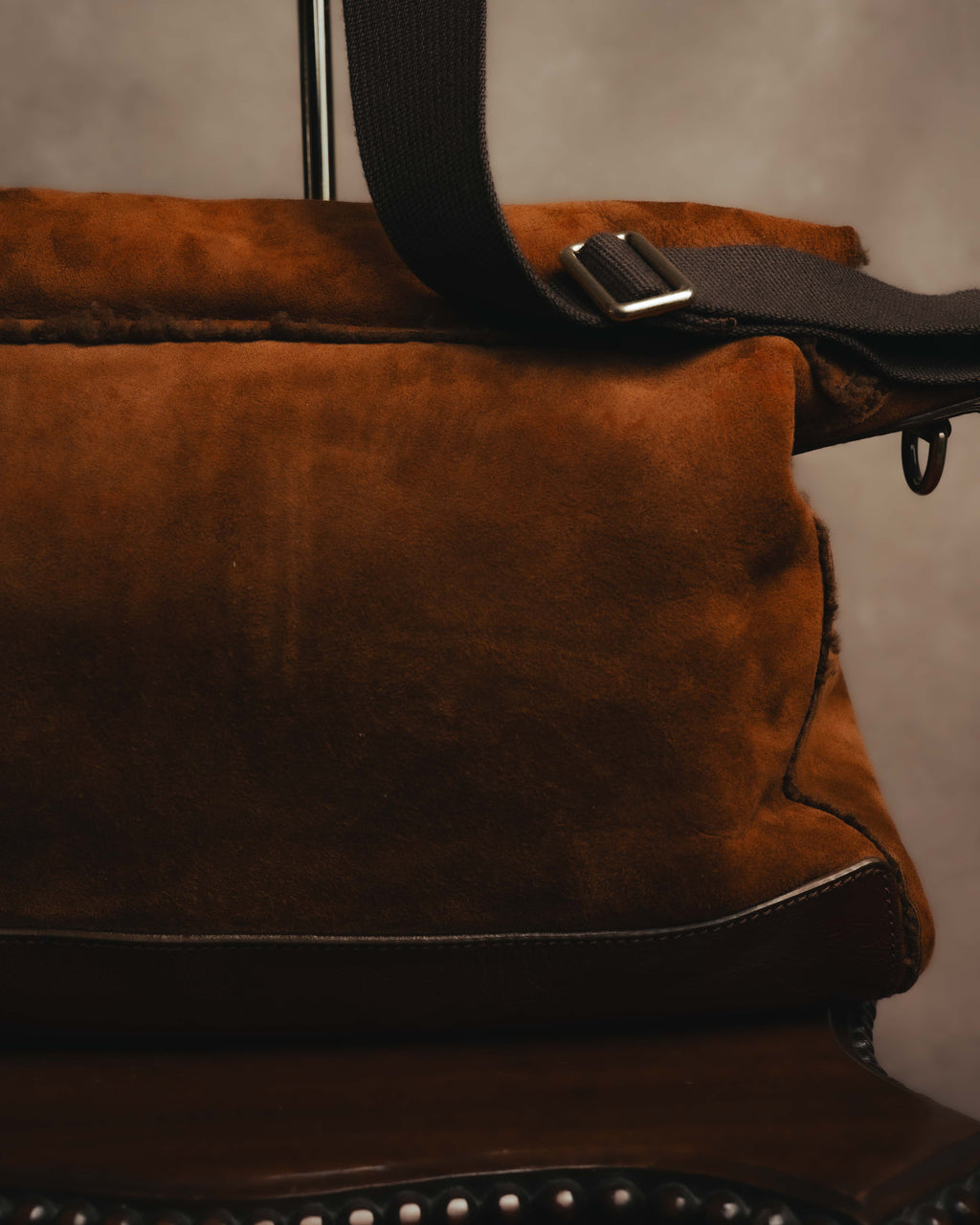 -SPECIAL- "Yves Saint Laurent" 00's Luxurious shearling double buckle messenger bag