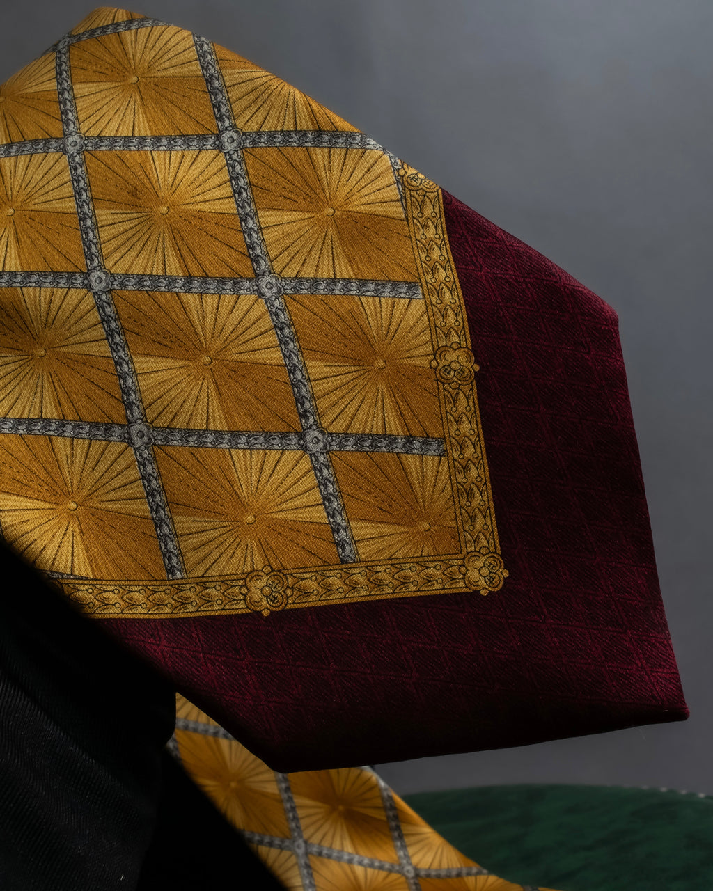 "GIANFRANCO FERRE" Ornamental yellow silk necktie