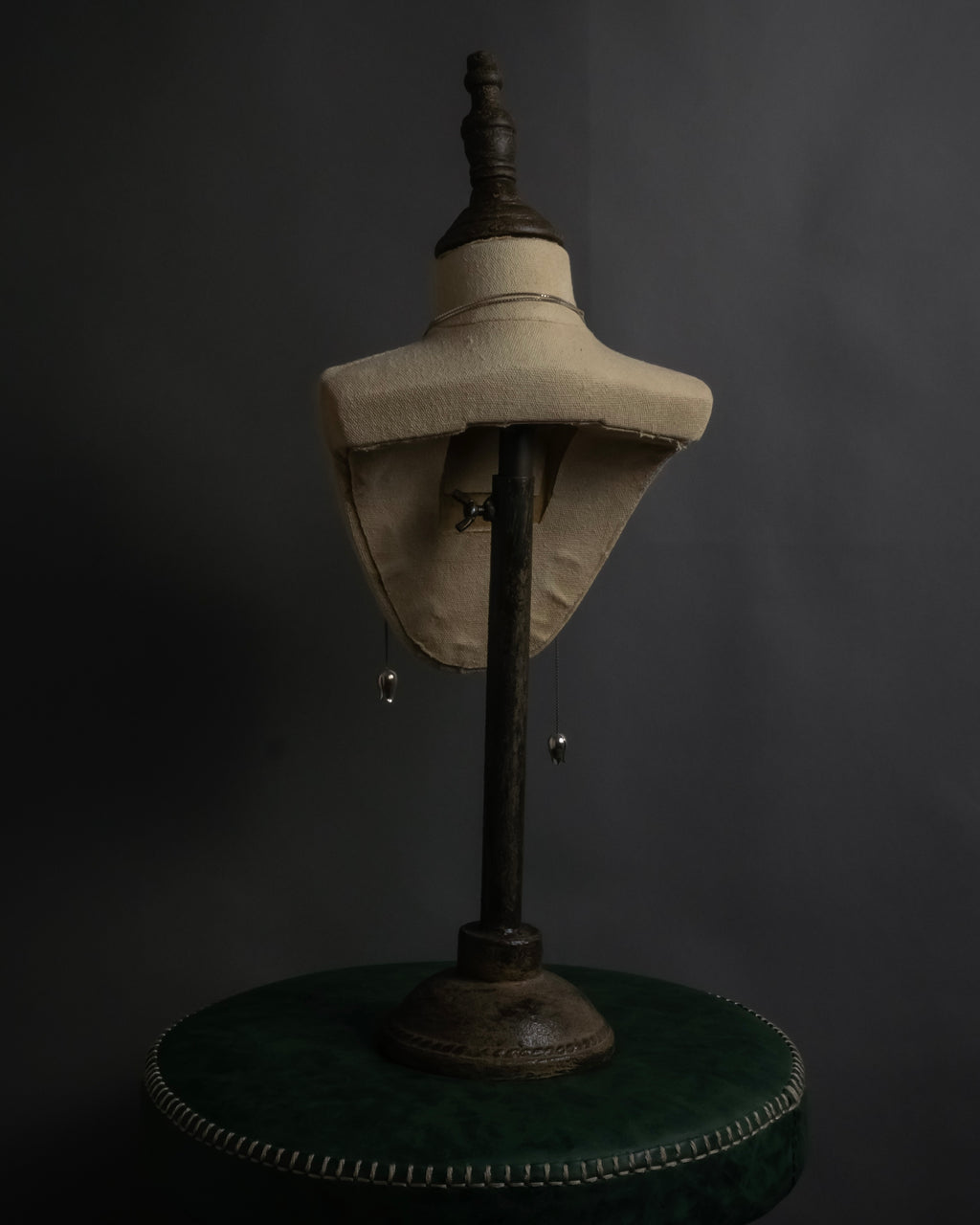 "JOAQUIN BERAO" Tulip motif lariat necklace