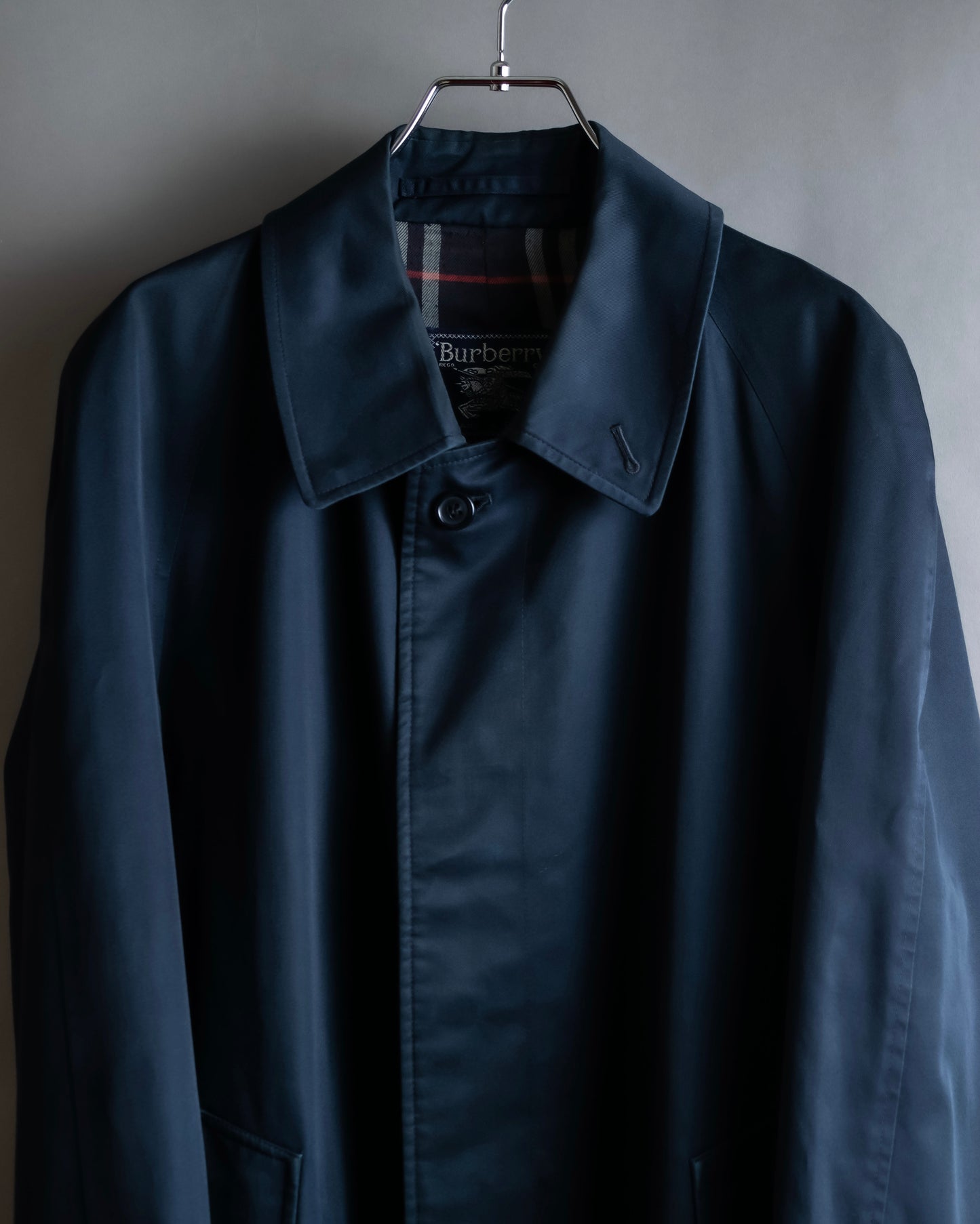 "BURBERRYS" Cotton polyester twill long length stand collar coat