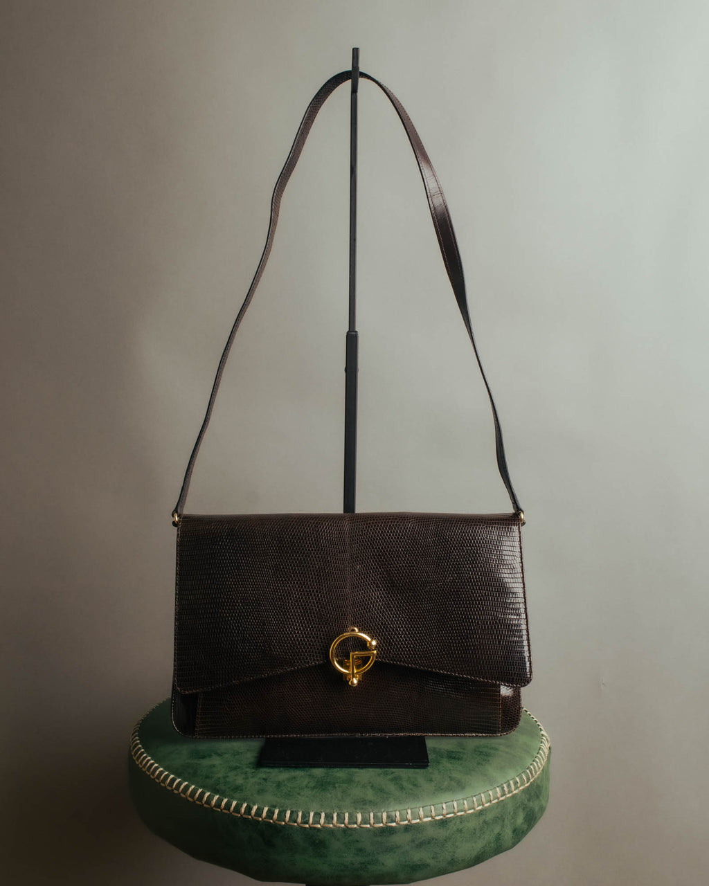 -SPECIAL- “GUCCI” 70’s-80’s lizard embossed flap shoulder bag