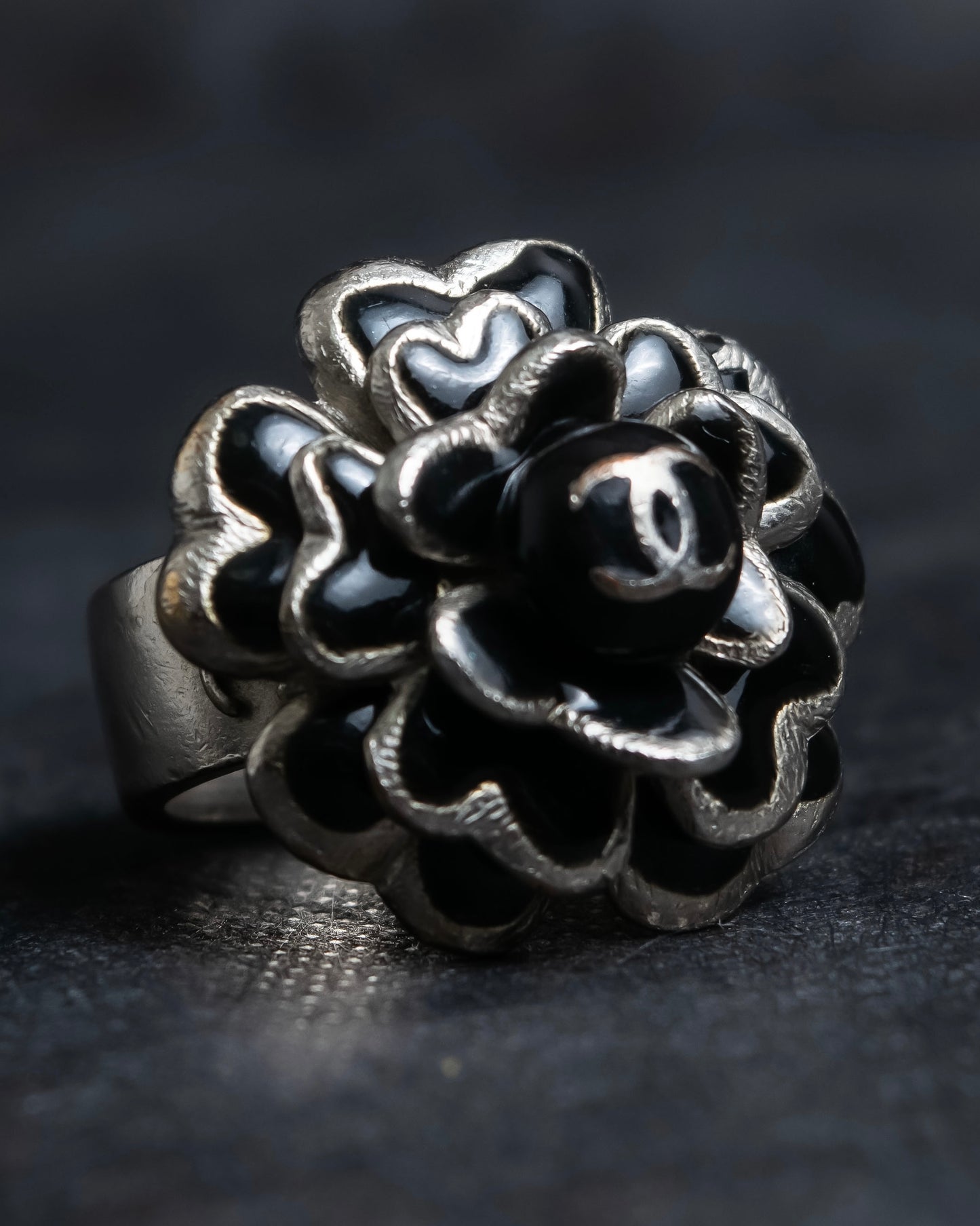 "2003's CHANEL" Camellia motif coco mark engraved ring