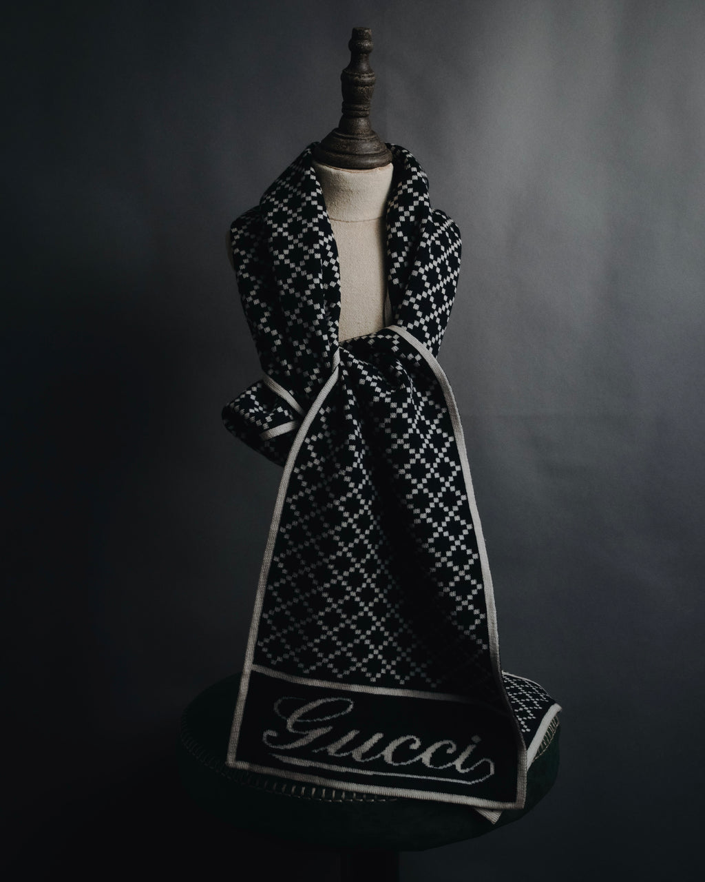"GUCCI" 2016-2020 Script logo diamond-knit stole