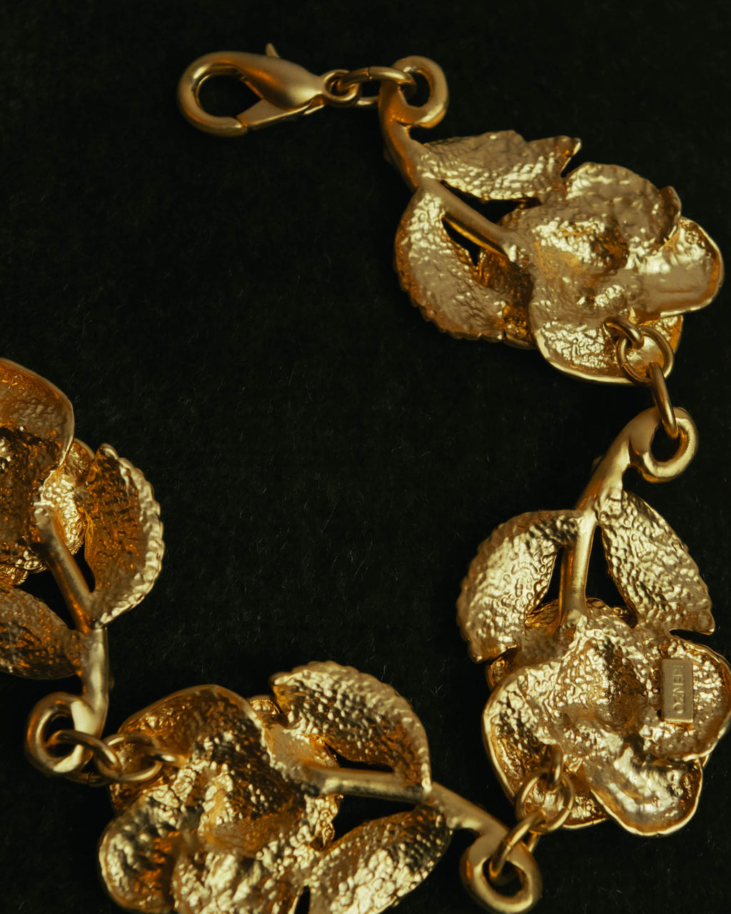 “KENZO” 90’s-00’s sculptural rose motif bracelet