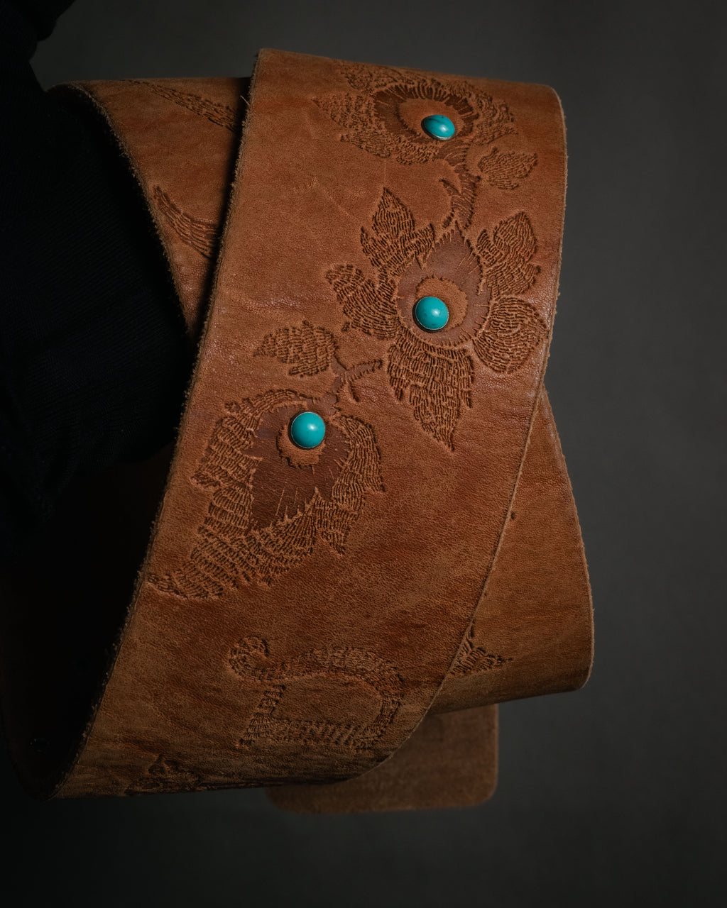 "DIESEL" 00’s Turquoise-studded embossed suede belt