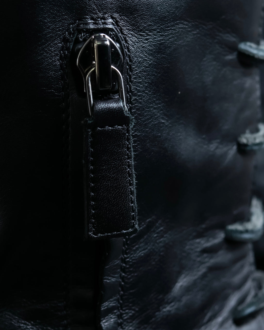 "TOM FORD" Fringe detail western long boots