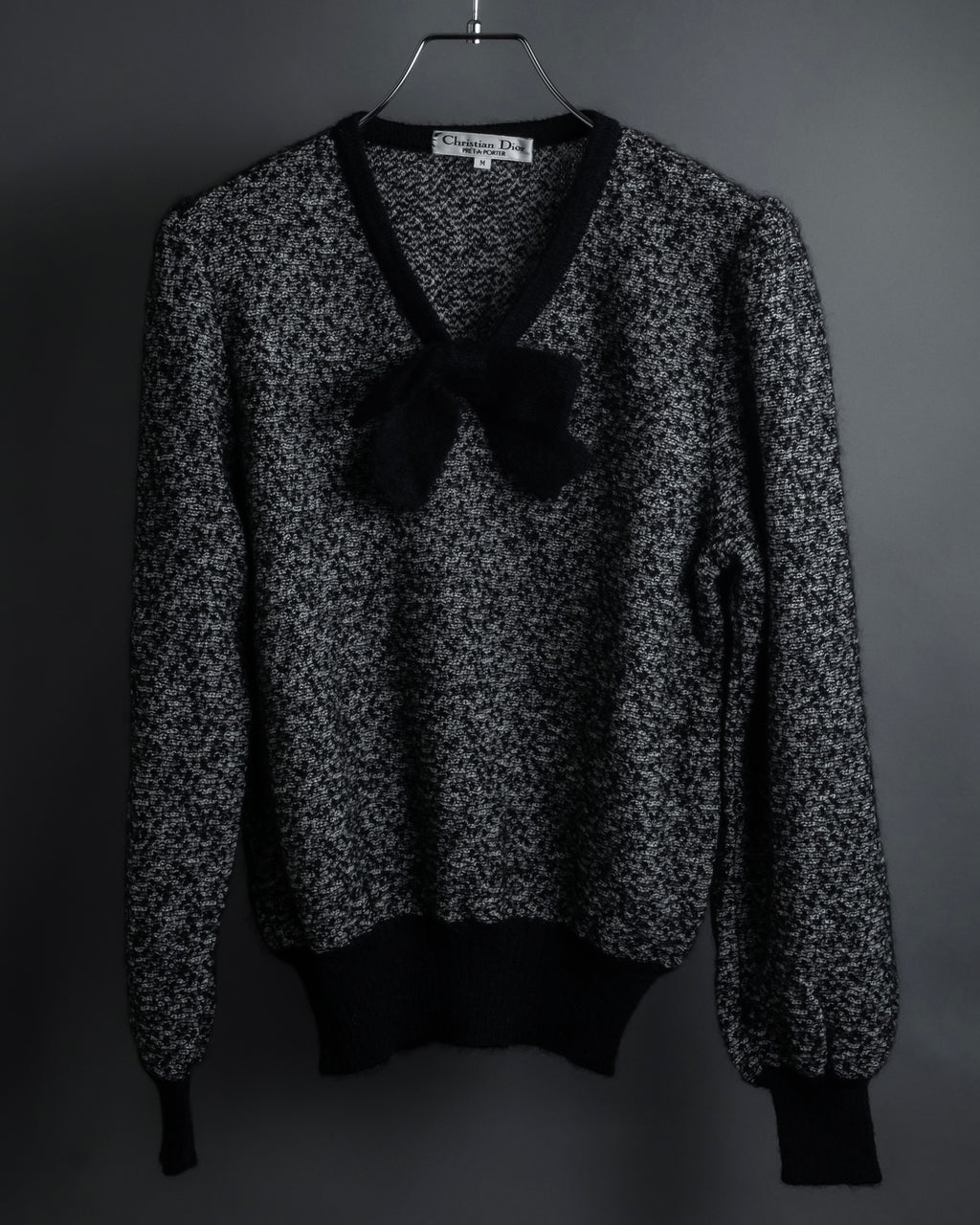 "Christian Dior PRETA PORTER"
Ribbon design mixed yarn knit pullover