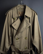 "BURBERRYS" Traditional detail double-breasted stand color trench coat