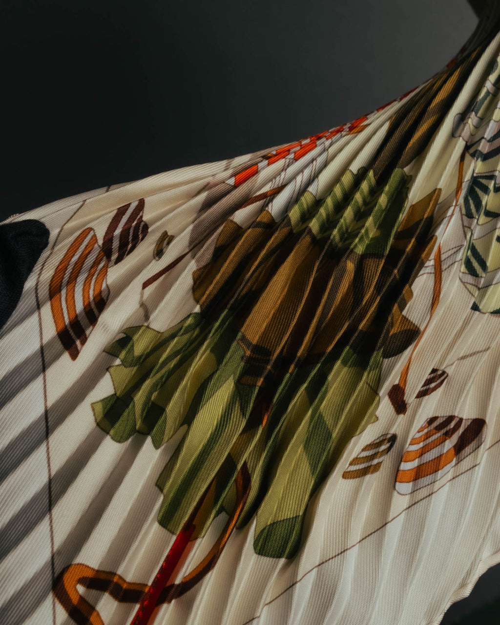 -SPECIAL- "Hermès" 90's-00's Accordion pleated scarf