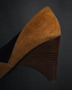 "HERMES" 00’s-10’s Suede V-cut  sculptural wood heel pumps