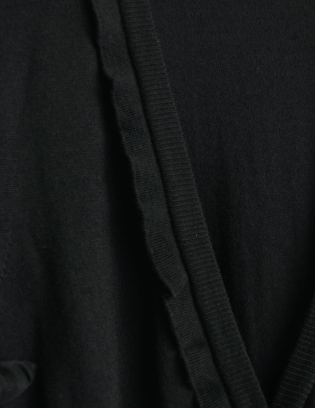 "RED VALENTINO" 10's Feminine merino wool knit cardigan