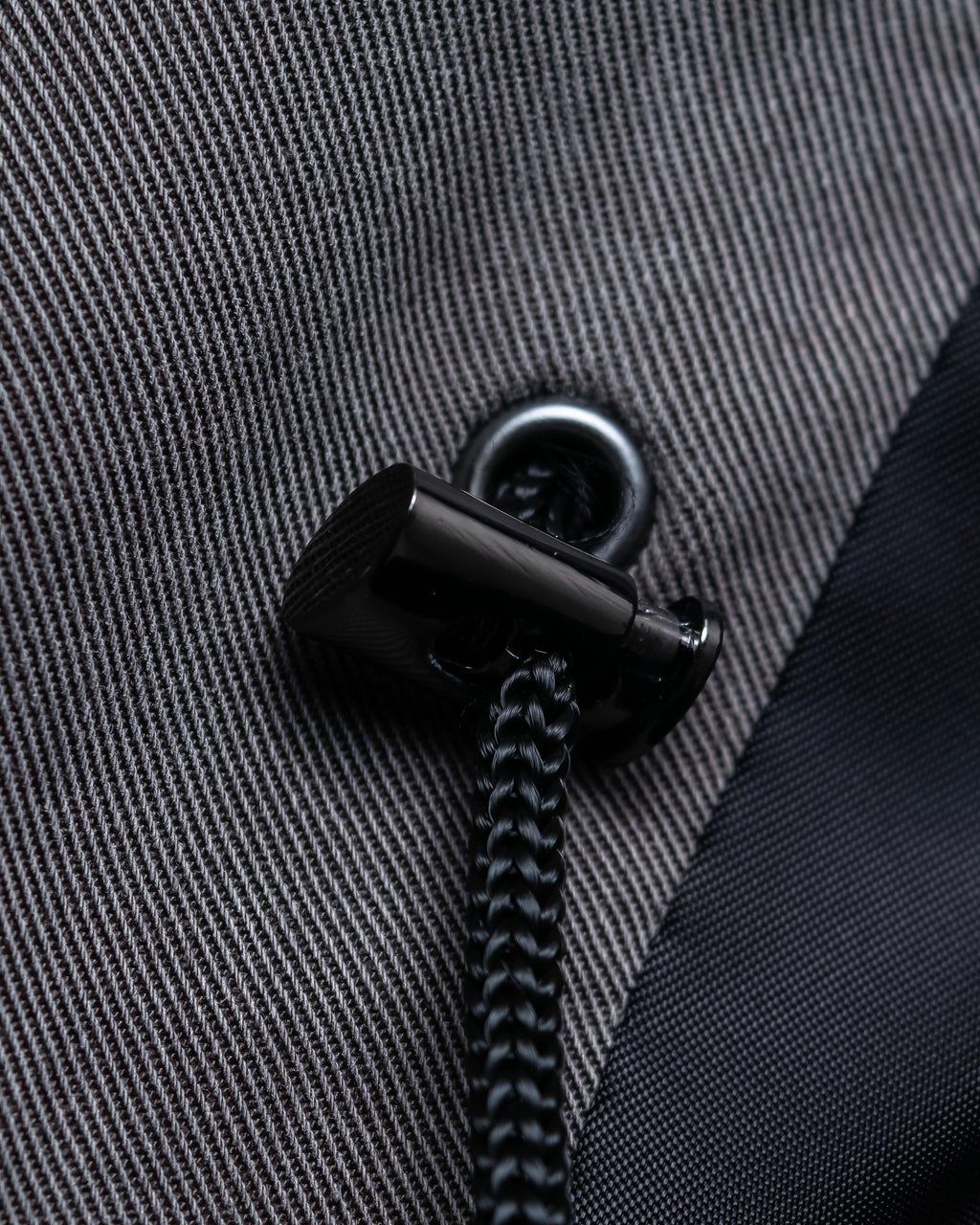 “DOUBLE STANDARD CLOTHING” Designed sleeve hooded middle coat