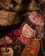 “GUCCI” 90’s Oriental motif silk carré scarf