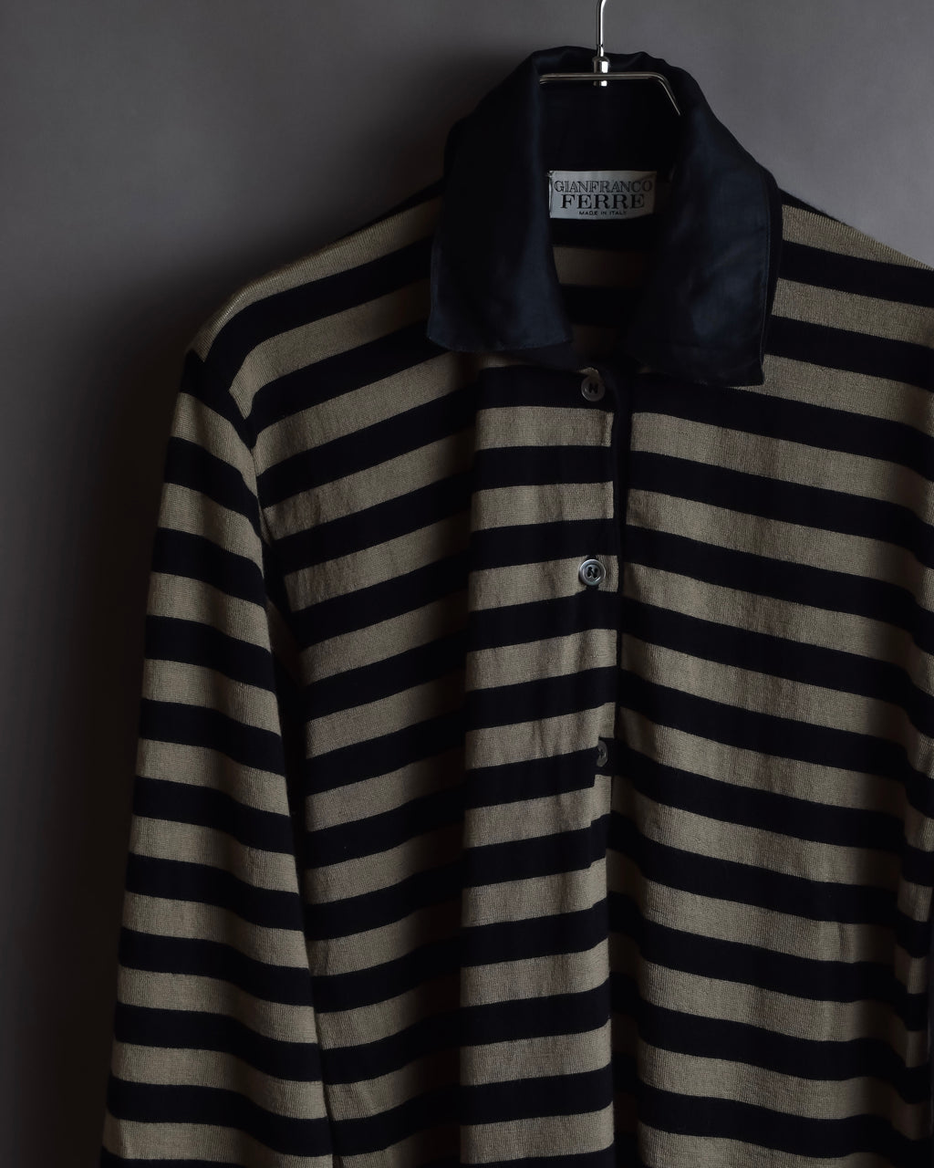 "GIANFRANCO FERRE" Striped contrast collar knit polo