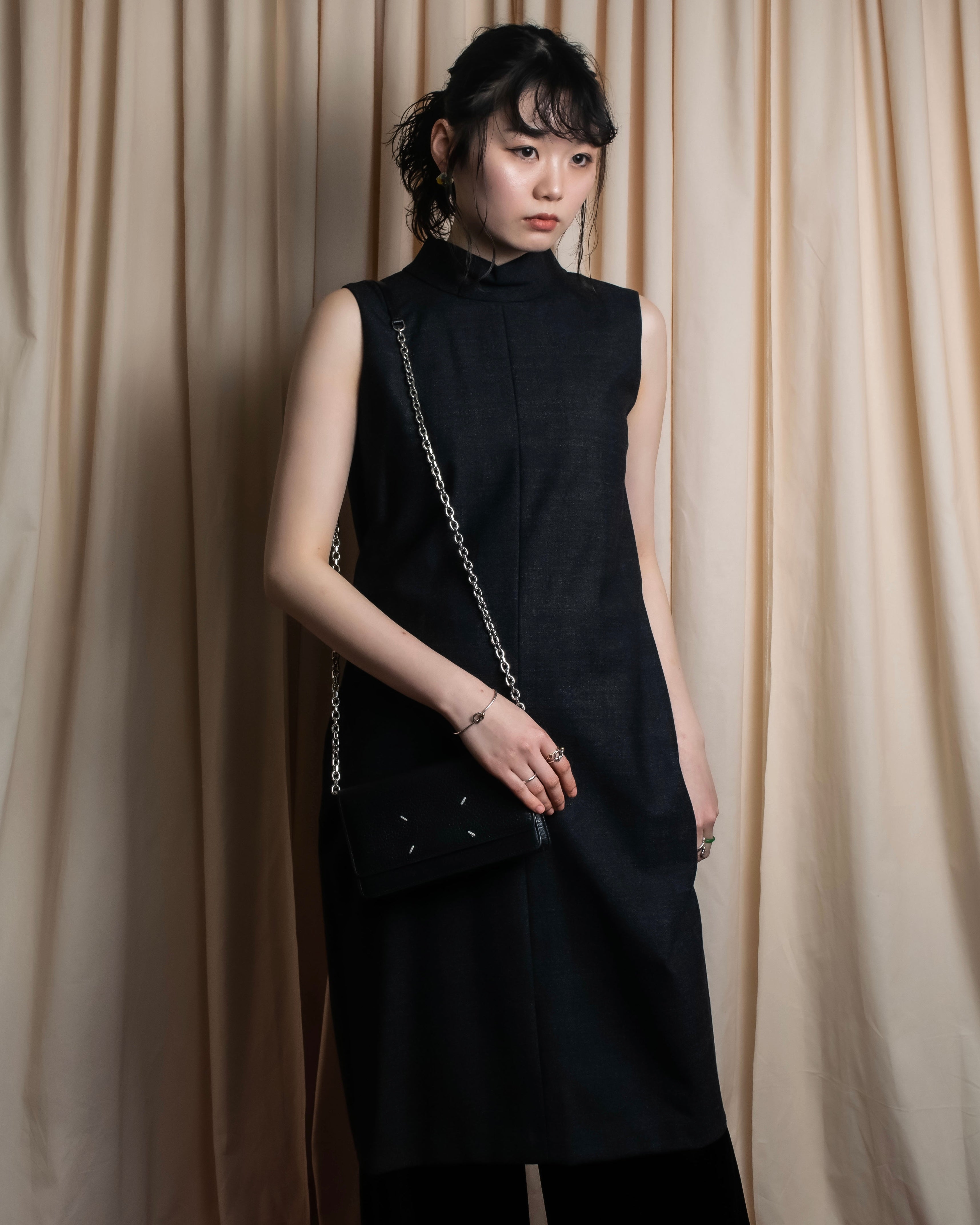 "MAISON MARGIELA" 16AW Deep tuck design sleeveless dress