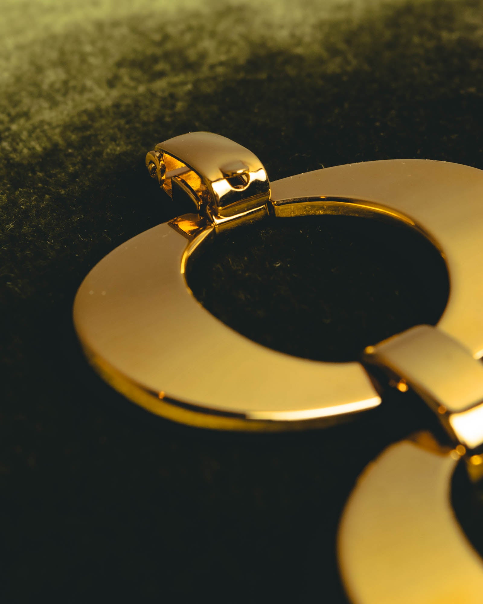 "Christian Dior" 80's-90's Sculptural gold tone link bracelet