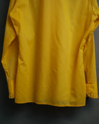 -MOOD Vintage Collections-
70’s Ruffled long point collar shirt