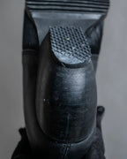 "ISSEY MIYAKE HaaT" Unborn calf shark sole long boots