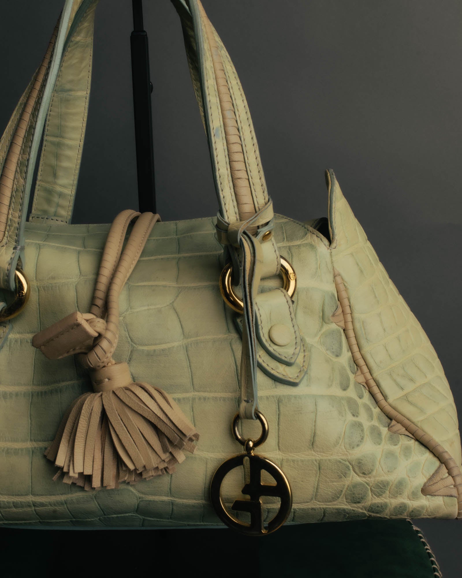 "GIORGIO ARMANI" 00's Crocodile-embossed leather tassel handbag