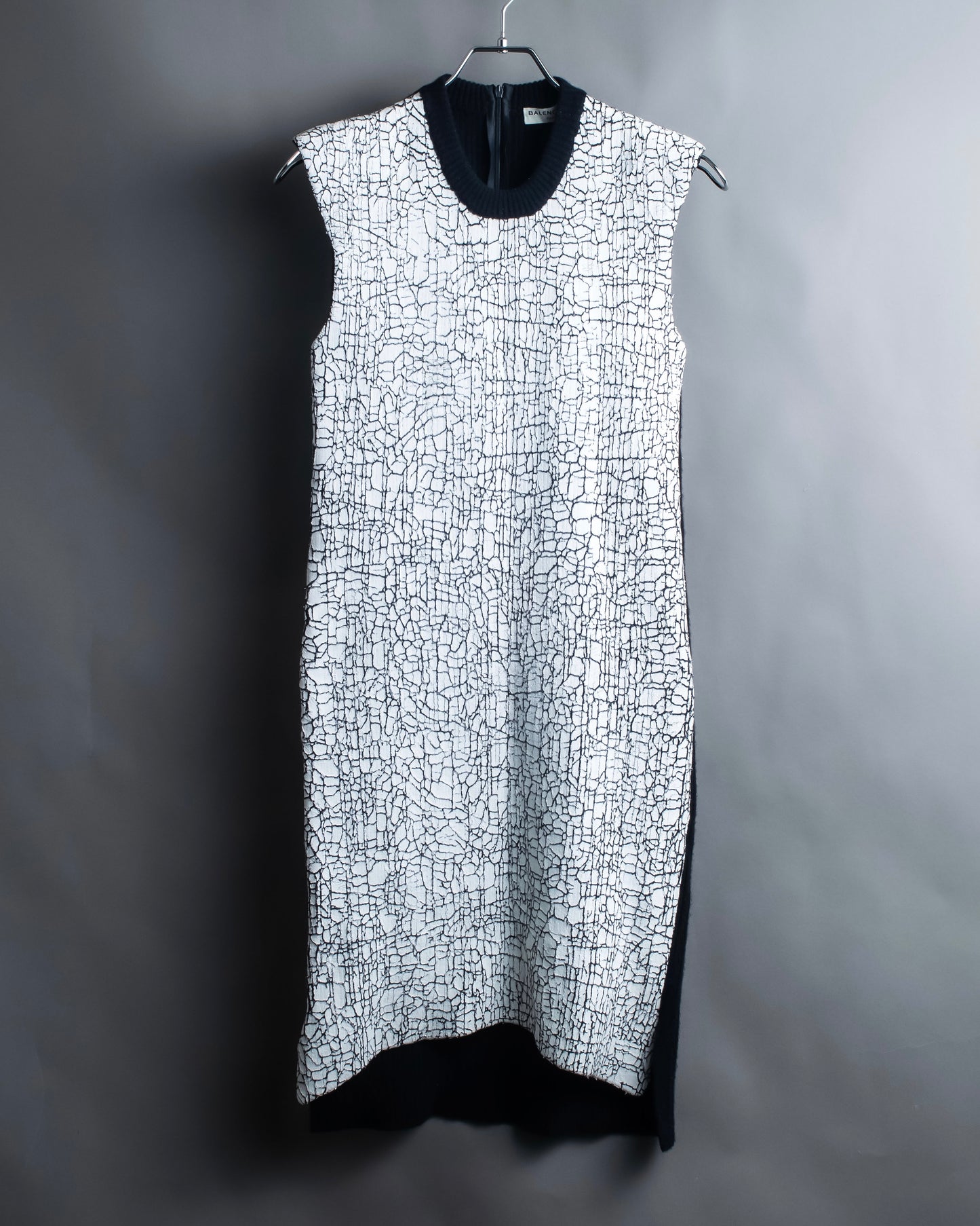 "BALENCIAGA" cracked wool sleeveless dress