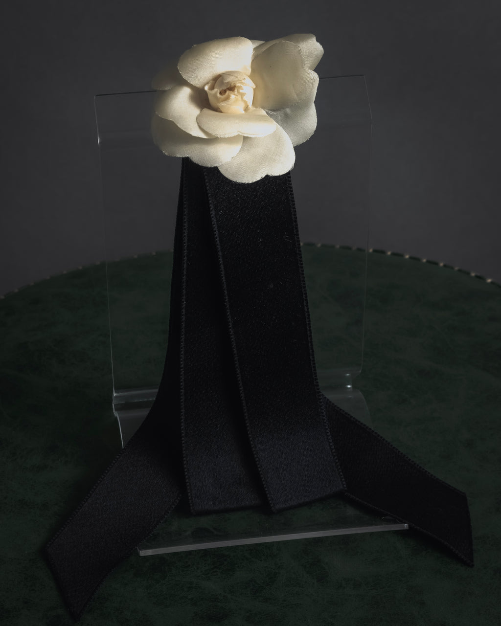 -SPECIAL- "CHANEL" 00's Boutique decoration with camellia motif brooch