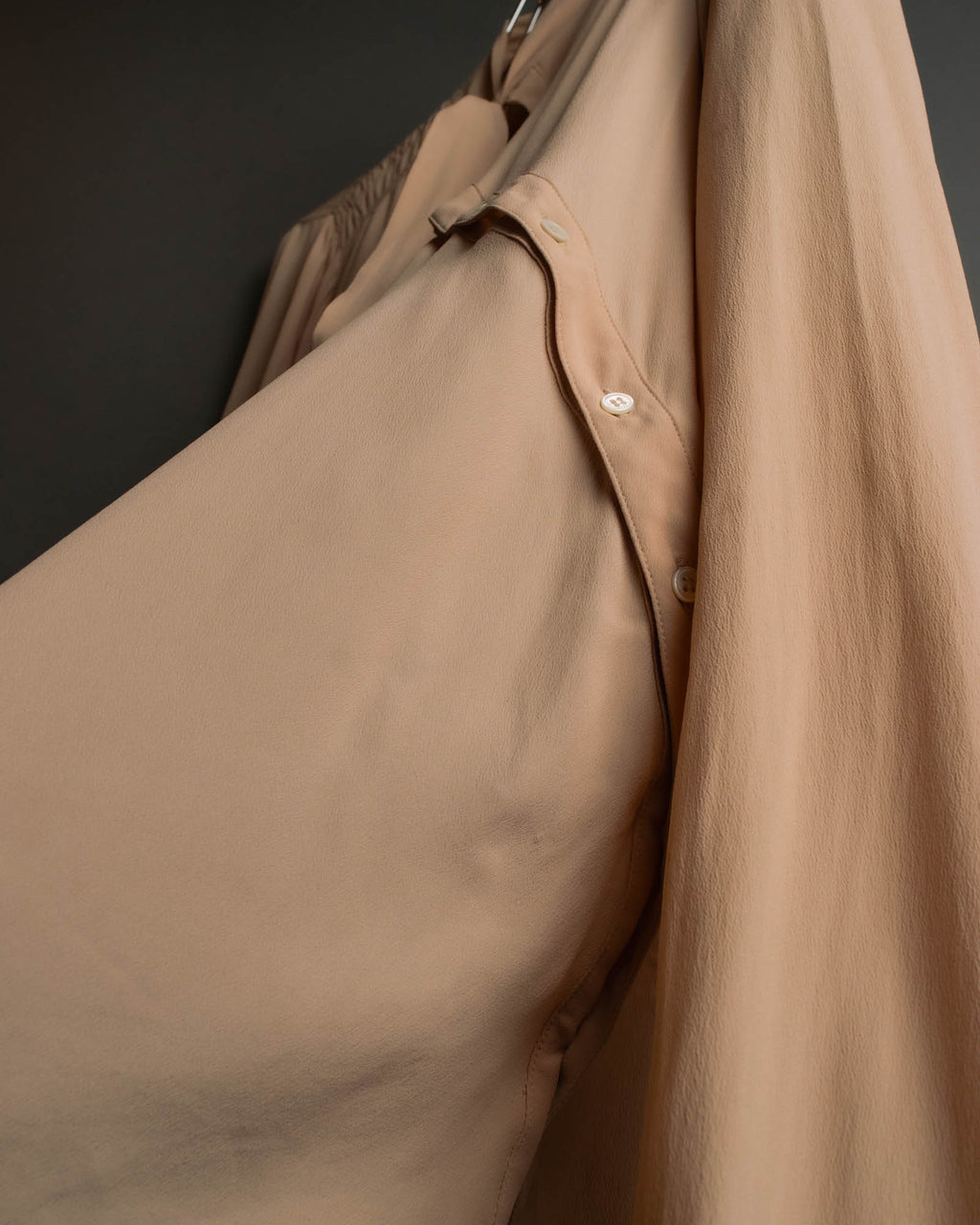 "N°21" 2020's Asymmetric bow tie acetate silk blouse